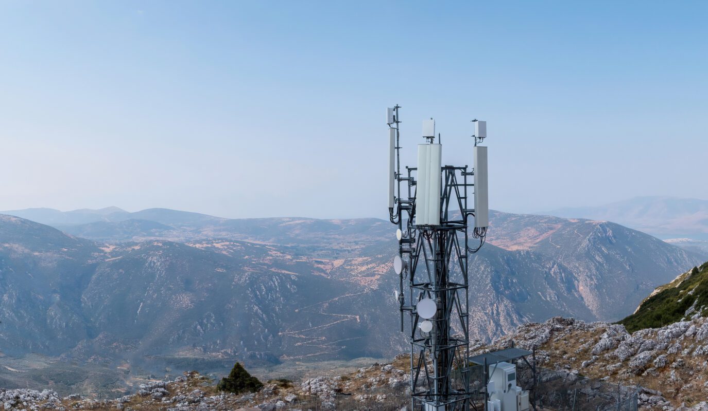 GPRS - Was genau ist das? cell tower mobile phone antenna aerial view rock 2022 12 16 12 12 48 utc 1 1375x800 - GPRS - Was genau ist das?