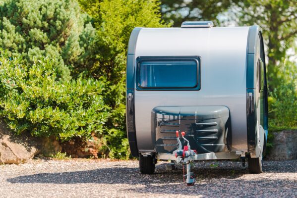 Mit guter Diebstahlsicherung Anhänger schützen travel trailer vacation 2022 12 16 11 41 57 utc 599x400 - Mit guter Diebstahlsicherung Anhänger schützen